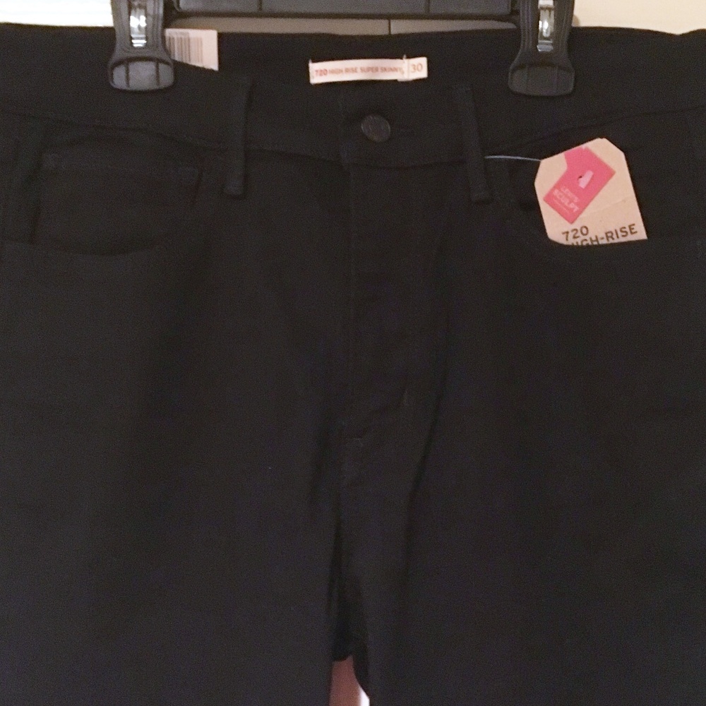 ✨NEW✨ Levi's High Rise Super Skinny Black Jeans - Picture 5 of 8